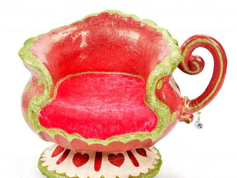 Alice in Candyland Teatime Teacup Chair Tabletop 31 cm | Goodwill M&G